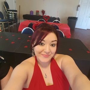 Meet your Posher, Janelly